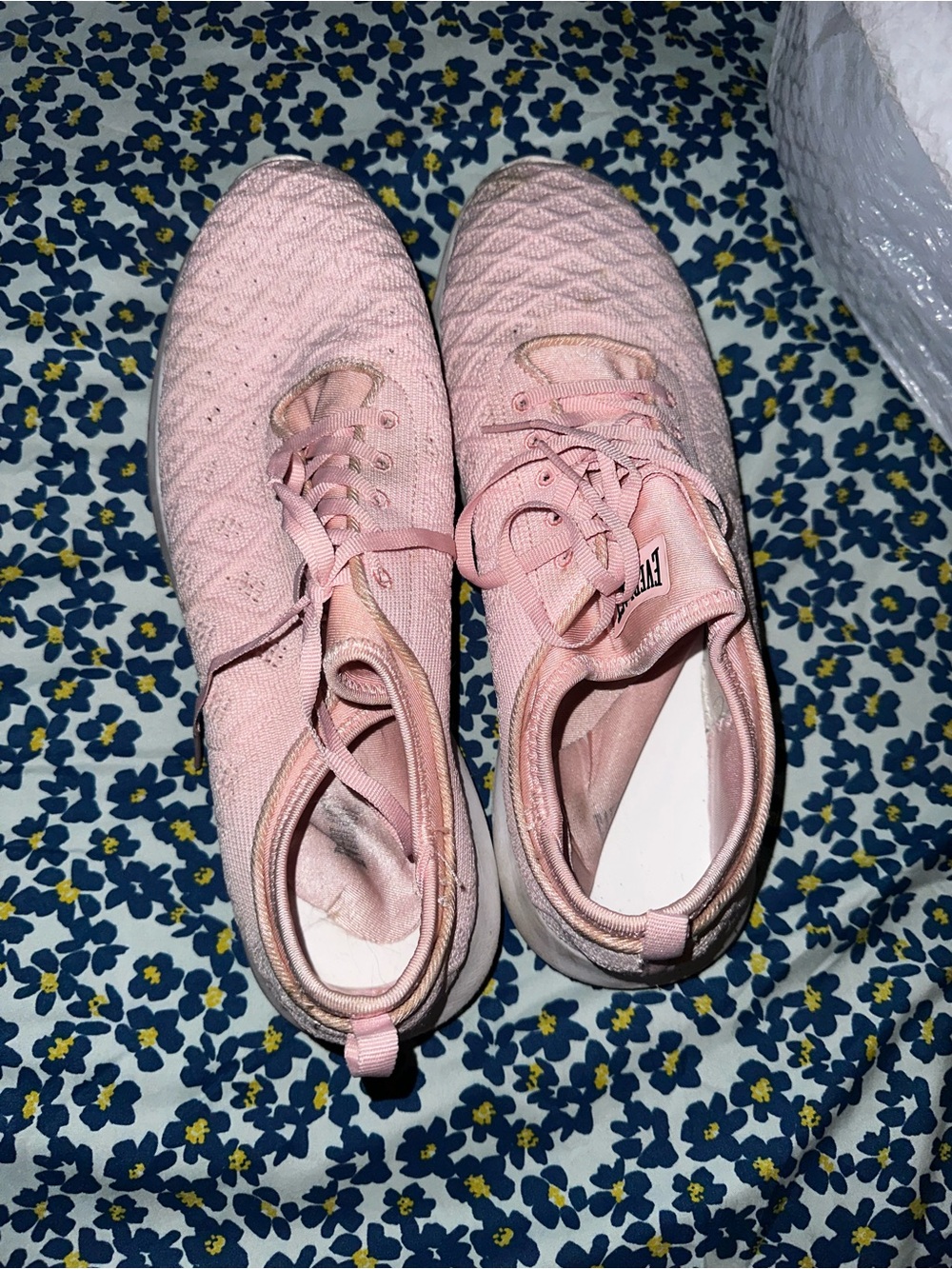 Everlast Pink Knit Lace-Up Women's Sneakers
